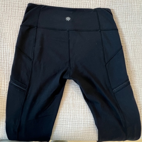 Athleta Full Length Leggings with Side Zippered Pockets EUC - Picture 2 of 8